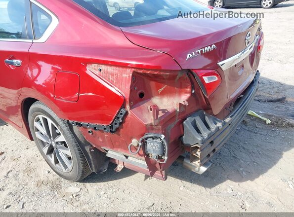 1N4AL3APXHC210209 2017 NISSAN ALTIMA Red Widok z przodu