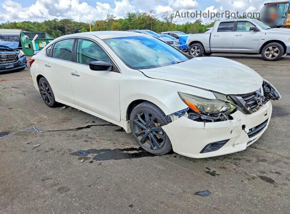 1N4AL3APXHC289297 2017 NISSAN ALTIMA White Front right