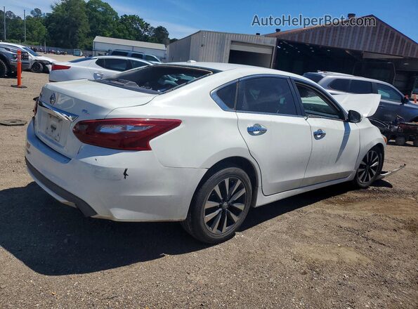 1N4AL3APXJC173006 2018 NISSAN ALTIMA White 