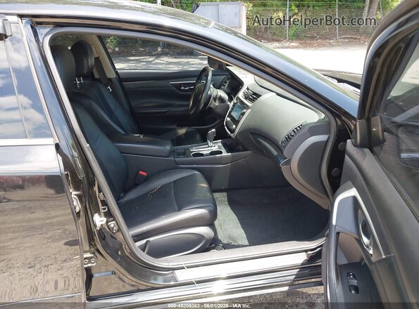 1N4AL3APXJC189240 2018 NISSAN ALTIMA Black Front interior view