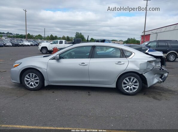 1N4AL3APXJC260890 2018 NISSAN ALTIMA Silver 