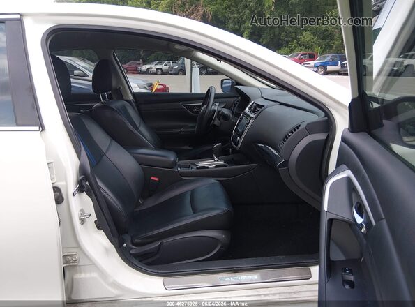 1N4AL3APXJC292920 2018 NISSAN ALTIMA White Widok wnętrza z przodu