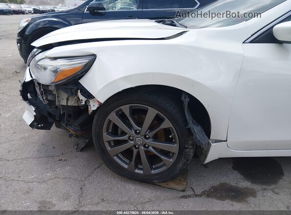 1N4AL3APXJC292920 2018 NISSAN ALTIMA White Widok z przodu
