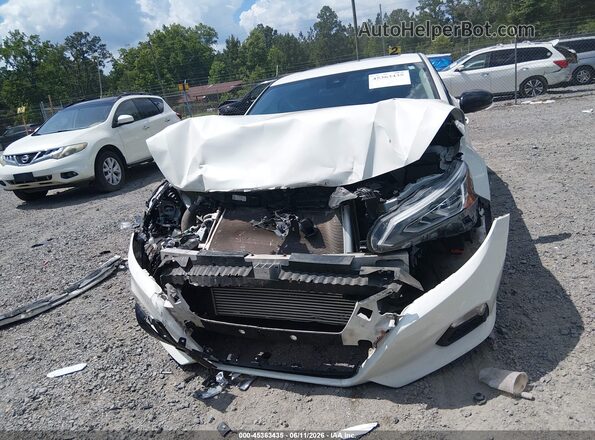 1N4AL4CV1MN303295 2021 NISSAN ALTIMA Белый Вид задней части салона