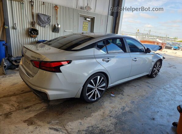 1N4AL4CV3MN345550 2021 NISSAN ALTIMA Серый Задняя правая четверть