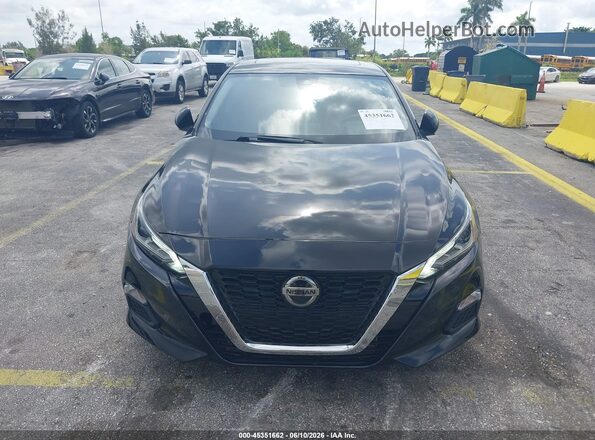 1N4AL4CV4MN374832 2021 NISSAN ALTIMA Black Widok z przodu