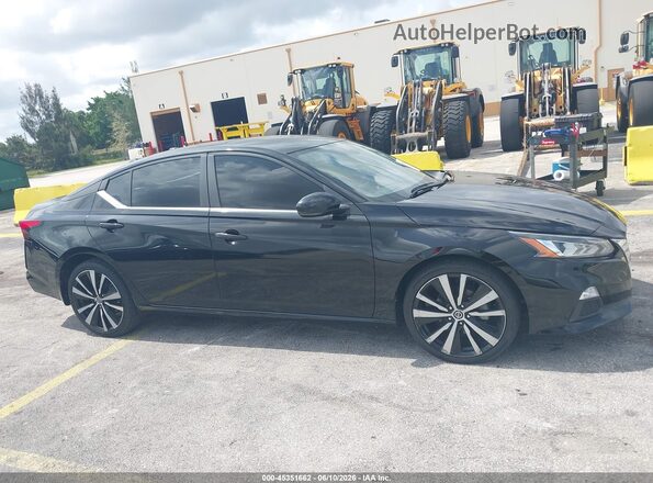 1N4AL4CV4MN374832 2021 NISSAN ALTIMA Black Widok wnętrza z tyłu