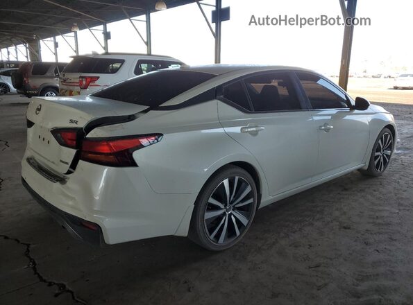 1N4AL4CV4NN316947 2022 NISSAN ALTIMA White Trasero derecho