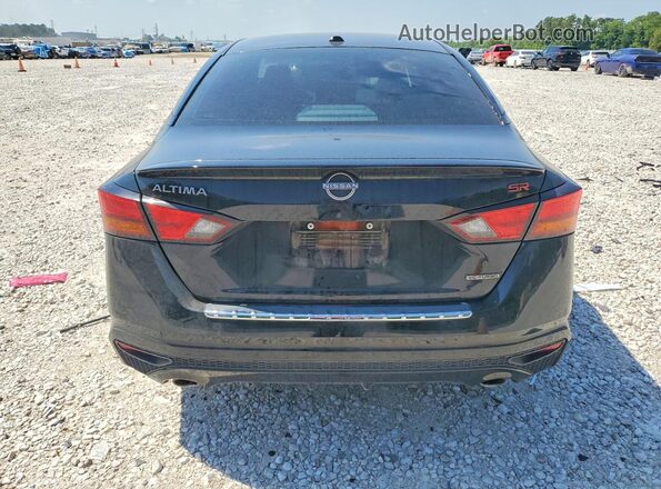 1N4AL4CV8PN406587 2023 NISSAN ALTIMA Black Rear view