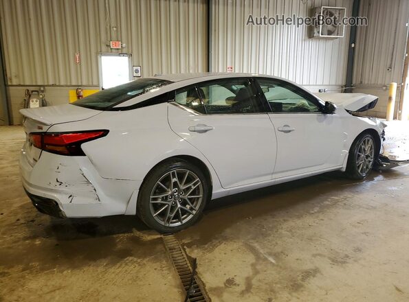 1N4AL4CV9RN394081 2024 NISSAN ALTIMA Gray Tył prawy