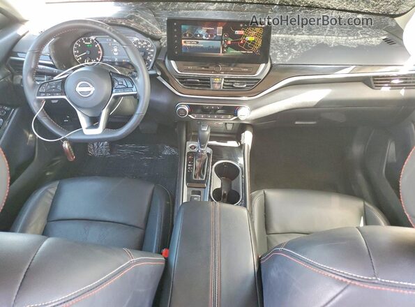 1N4AL4CVXRN324234 2024 NISSAN ALTIMA Gray Dashboard view