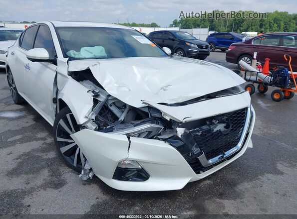 1N4AL4FV3LC139604 2020 NISSAN ALTIMA White Front view