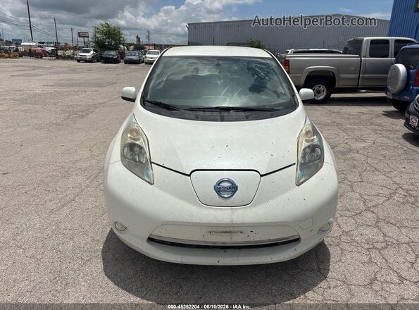 1N4AZ0CP1GC302270 2016 NISSAN LEAF  Вид спереди