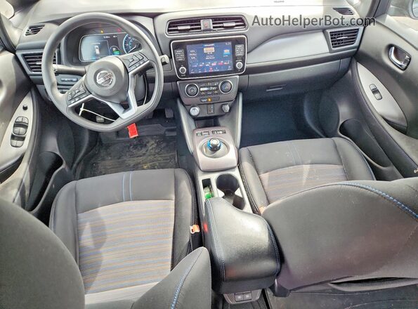 1N4AZ1BV3MC553633 2021 NISSAN LEAF Черный Вид панели приборов