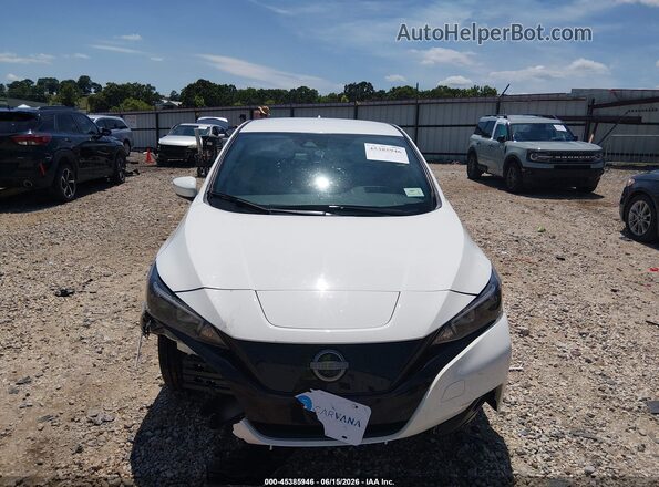 1N4AZ1BV3RC554370 2024 NISSAN LEAF White Vista interior trasera