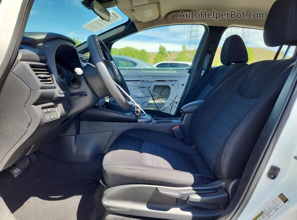 1N4AZ1BV8SC562048 2025 NISSAN LEAF White წინა სალონის ხედი