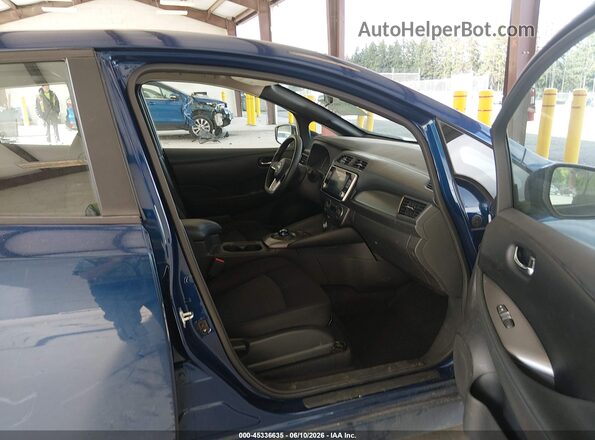 1N4AZ1BV8SC564544 2025 NISSAN LEAF Синий Вид салона спереди