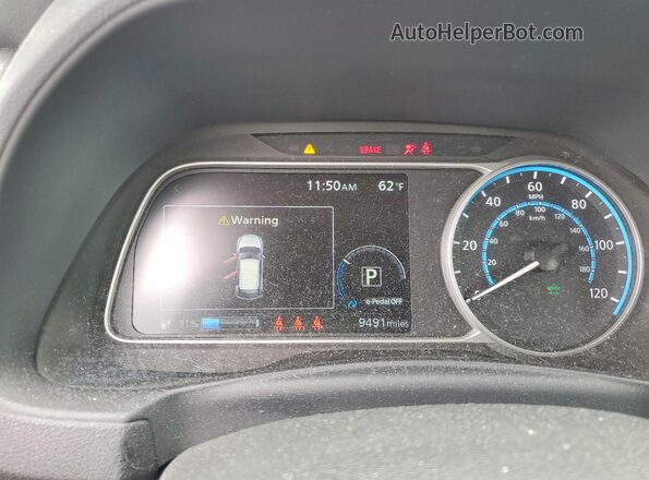 1N4AZ1BV9SC564293 2025 NISSAN LEAF Серебряный Вид щитка приборов