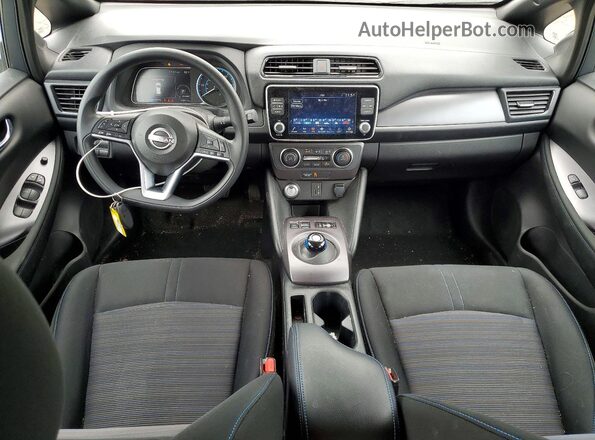 1N4AZ1BV9SC564293 2025 NISSAN LEAF Серебряный Вид панели приборов