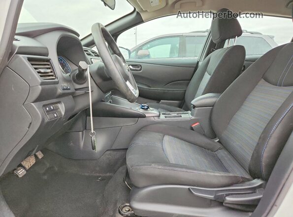 1N4AZ1BVXPC557201 2023 NISSAN LEAF White Vista interior delantera