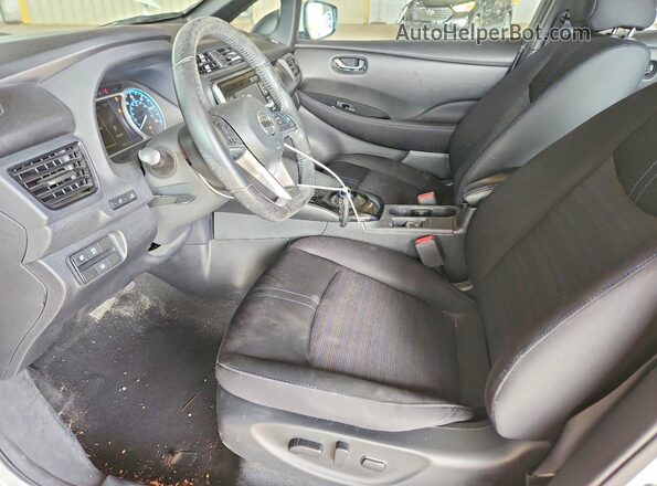 1N4AZ1CP3JC308259 2018 NISSAN LEAF White 