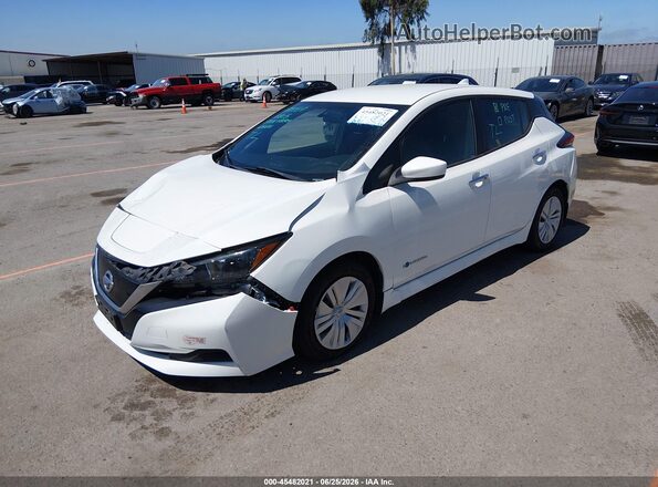 1N4AZ1CP3KC306318 2019 NISSAN LEAF Белый Передняя левая четверть