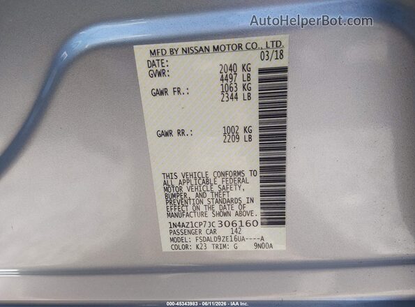 1N4AZ1CP7JC306160 2018 NISSAN LEAF Серебряный Вид подкапотного пространства