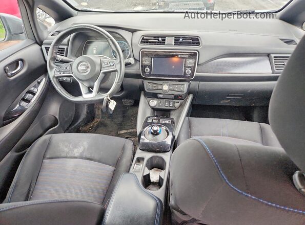 1N4AZ1CP8JC312792 2018 NISSAN LEAF Gray Вид панелі приладів