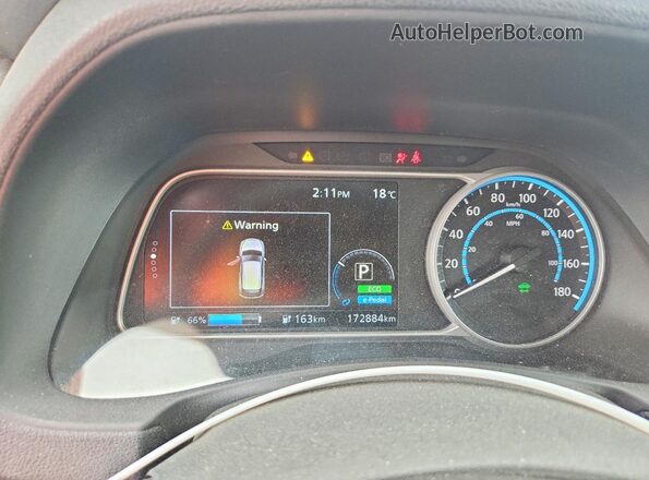 1N4AZ1CP8JC312792 2018 NISSAN LEAF Gray Вид щитка приладів