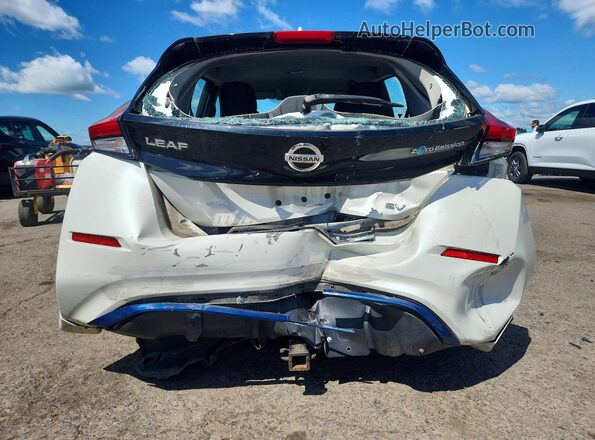 1N4AZ1CP9JC304880 2018 NISSAN LEAF Белый Вид сзади