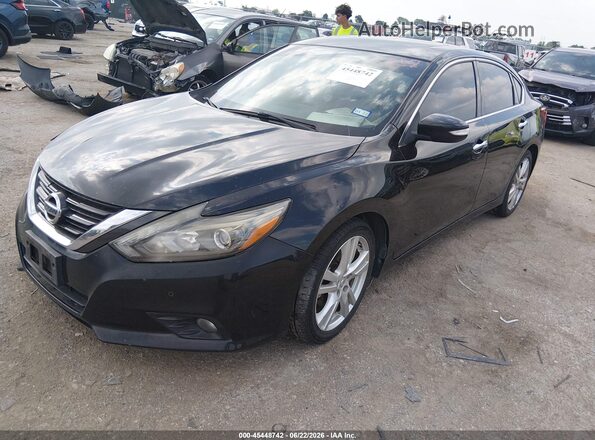 1N4BL3AP1HC172437 2017 NISSAN ALTIMA Black Առջևի ձախ երեք քառորդ տեսարան