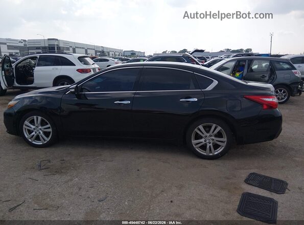 1N4BL3AP1HC172437 2017 NISSAN ALTIMA Black Սալոնի 360 աստիճան տեսք