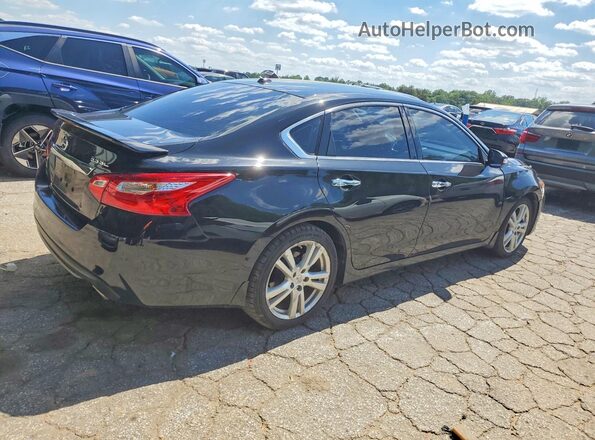 1N4BL3AP1HC227162 2017 NISSAN ALTIMA Black Задня права чверть