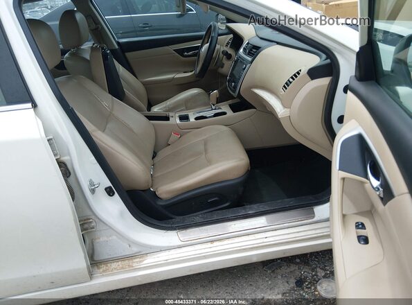 1N4BL3AP3GC250781 2016 NISSAN ALTIMA White Vista interior delantera
