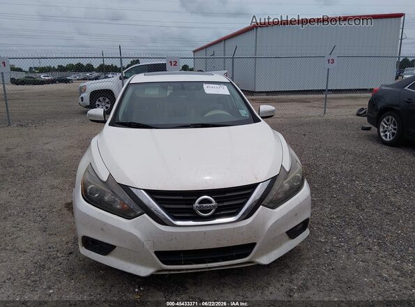 1N4BL3AP3GC250781 2016 NISSAN ALTIMA White Vista frontal