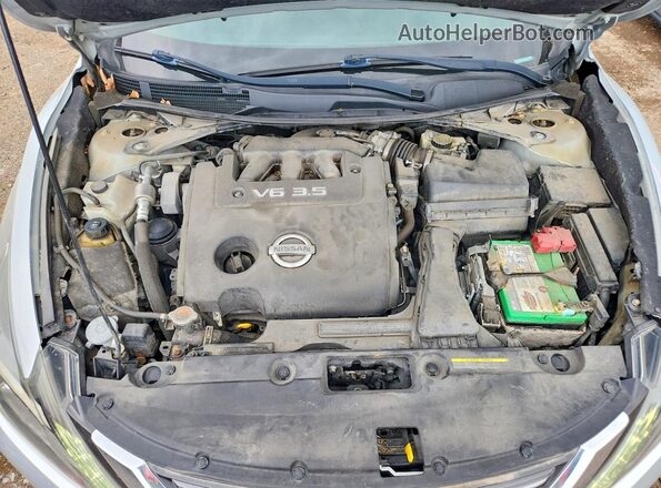 1N4BL3AP6GC290658 2016 NISSAN ALTIMA Silver Rear interior view