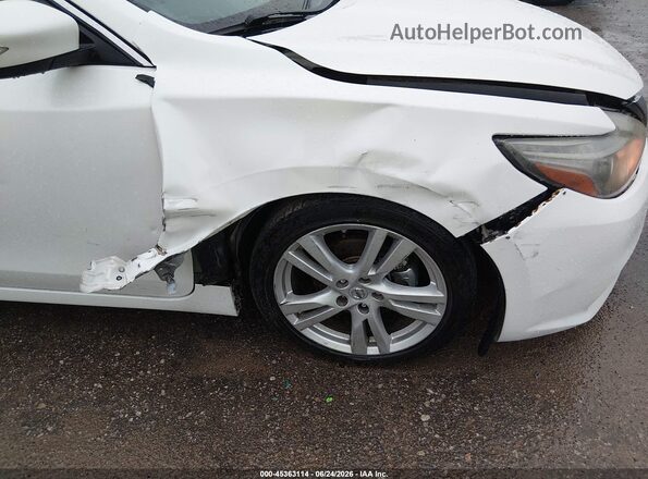 1N4BL3AP9GC122626 2016 NISSAN ALTIMA Белый Вид спереди