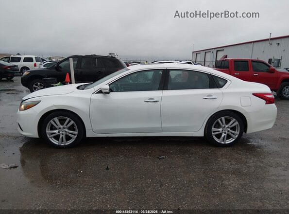1N4BL3AP9GC122626 2016 NISSAN ALTIMA Белый Панорамный вид салона 360°