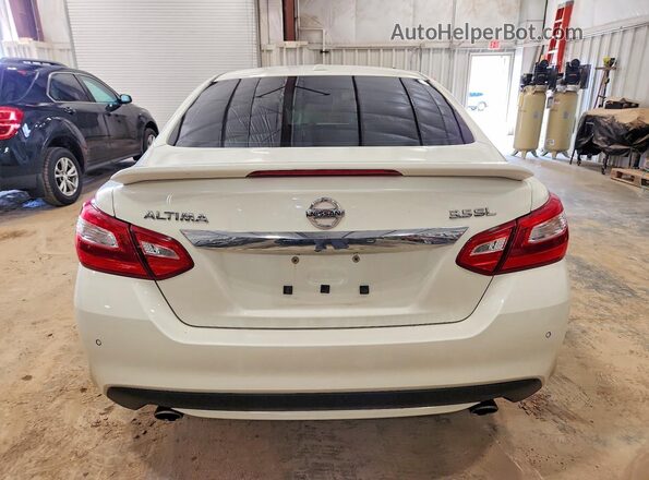 1N4BL3AP9GC165332 2016 NISSAN ALTIMA White Вид ззаду