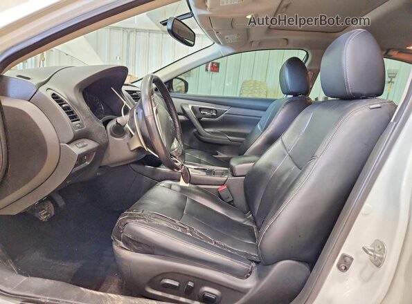 1N4BL3AP9GC165332 2016 NISSAN ALTIMA White Вид салону спереду