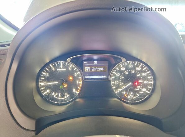 1N4BL3AP9HC195691 2017 NISSAN ALTIMA Silver Սարքավորումների վահանակի տեսք