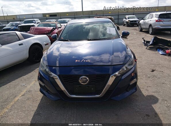1N4BL4BV0KC103930 2019 NISSAN ALTIMA Blue Rear interior view