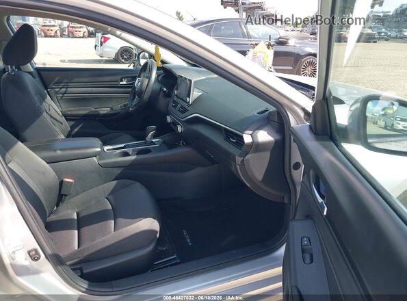 1N4BL4BV0LC174093 2020 NISSAN ALTIMA Silver Front interior view