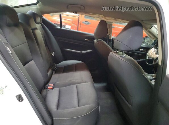 1N4BL4BV0LC226189 2020 NISSAN ALTIMA White Widok tylnych siedzeń