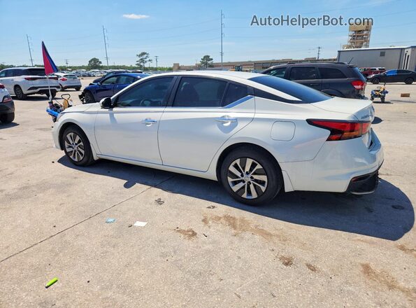 1N4BL4BV0MN369889 2021 NISSAN ALTIMA White Հետևի ձախ