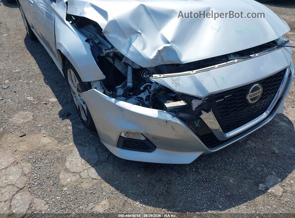 1N4BL4BV1LC139417 2020 NISSAN ALTIMA Silver Widok zestawu wskaźników
