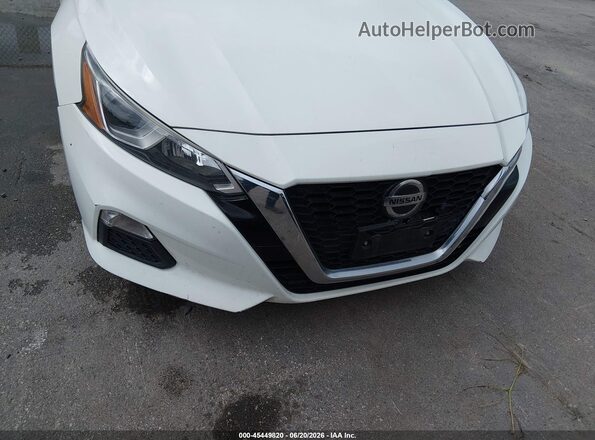 1N4BL4BV1LC162468 2020 NISSAN ALTIMA White Widok z przodu