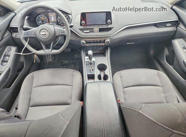1N4BL4BV1PN372367 2023 NISSAN ALTIMA Серебряный Вид панели приборов