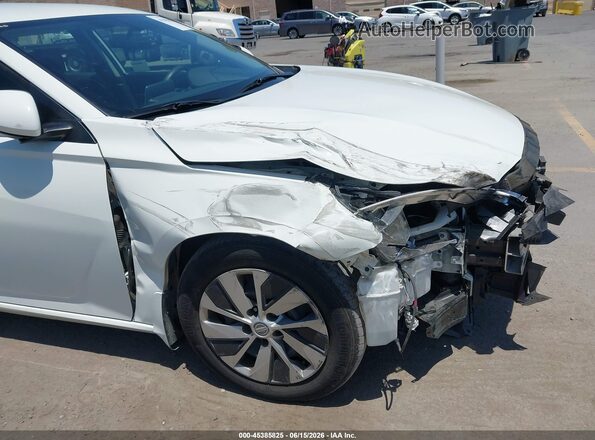 1N4BL4BV2KC159688 2019 NISSAN ALTIMA White Widok z przodu