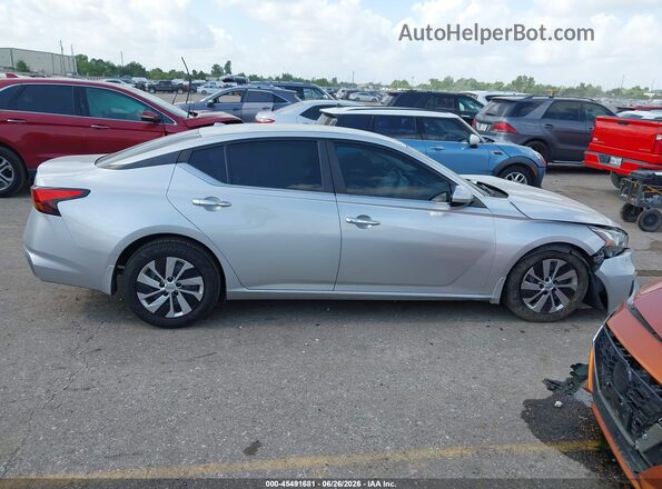1N4BL4BV2KN310453 2019 NISSAN ALTIMA Silver Սալոնի հետևի տեսք